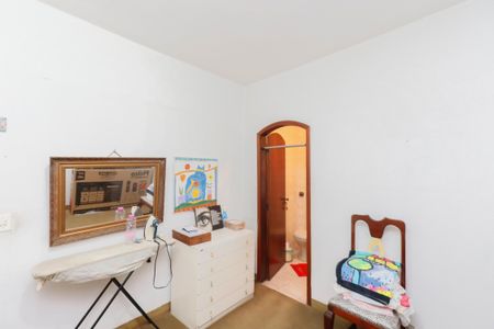 Casa à venda com 244m², 7 quartos e 3 vagasSuíte 2