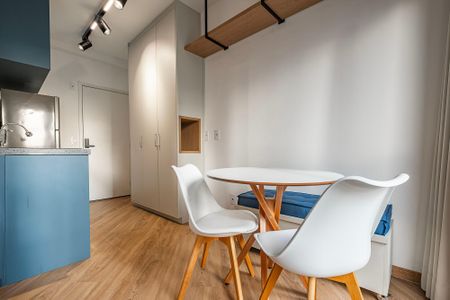 Studio para alugar com 25m², 1 quarto e sem vaga Studio para alugar com 25m², 1 quarto e sem vagaStudio