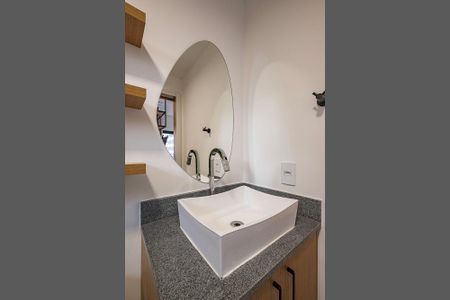 Studio para alugar com 25m², 1 quarto e sem vaga Studio para alugar com 25m², 1 quarto e sem vagaBanheiro