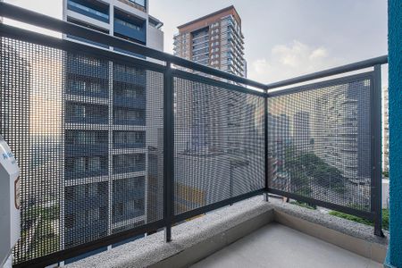 Studio para alugar com 25m², 1 quarto e sem vaga Studio para alugar com 25m², 1 quarto e sem vagaStudio - Varanda