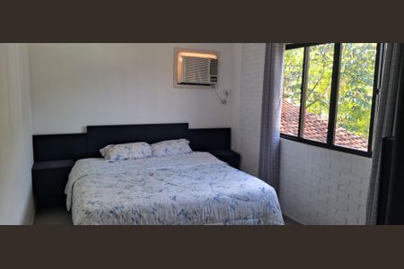 Casa de condomínio à venda com 360m², 3 quartos e 2 vagas