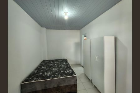 Quarto de kitnet/studio para alugar com 1 quarto, 18m² em Jardim Cidade de Florianopolis, São José