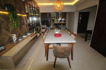 Apartamento para alugar com 220m², 4 quartos e 2 vagasSala