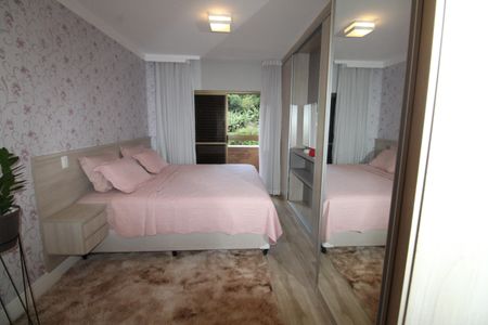 Apartamento para alugar com 220m², 4 quartos e 2 vagasSuíte 1