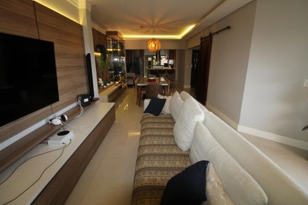 Apartamento para alugar com 220m², 4 quartos e 2 vagasSala