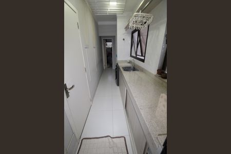 Apartamento para alugar com 220m², 4 quartos e 2 vagasÁrea de Serviço