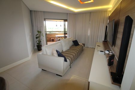 Apartamento para alugar com 220m², 4 quartos e 2 vagasSala