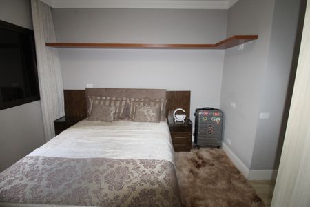 Apartamento para alugar com 220m², 4 quartos e 2 vagasSuíte 2