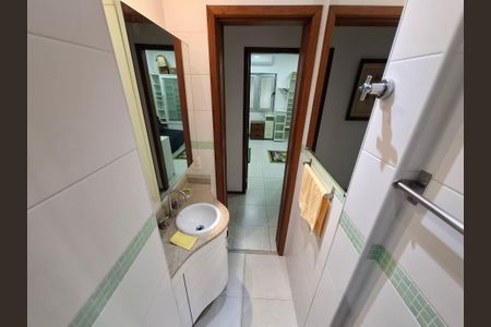 Apartamento para alugar com 98m², 3 quartos e sem vaga Apartamento para alugar com 98m², 3 quartos e sem vagaBanheiro