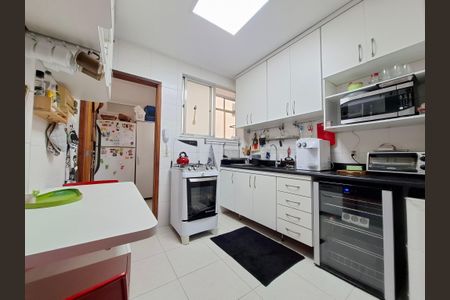 Apartamento para alugar com 98m², 3 quartos e sem vaga Apartamento para alugar com 98m², 3 quartos e sem vagaCozinha