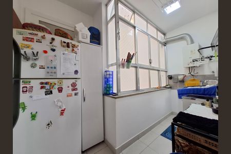 Apartamento para alugar com 98m², 3 quartos e sem vaga Apartamento para alugar com 98m², 3 quartos e sem vagaÁrea de serviço