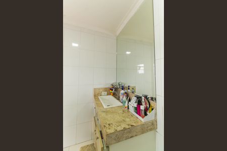 Apartamento para alugar com 600m², 4 quartos e 6 vagas Apartamento para alugar com 600m², 4 quartos e 6 vagasBanheiro da Suíte 2