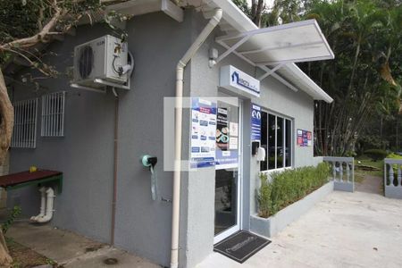 Apartamento à venda com 48m², 2 quartos e 1 vaga Apartamento à venda com 48m², 2 quartos e 1 vagaMercadinho