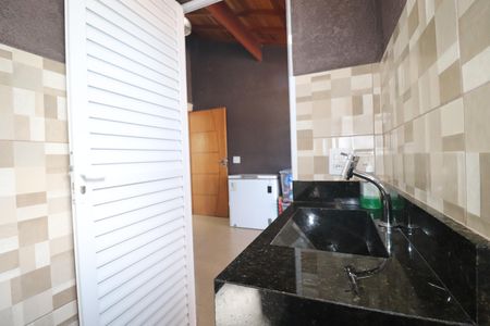Apartamento à venda com 134m², 2 quartos e 1 vagaLavabo Cobertura