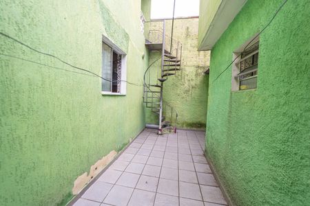 Casa à venda com 200m², 3 quartos e 6 vagas Casa à venda com 200m², 3 quartos e 6 vagasÁrea de Serviço