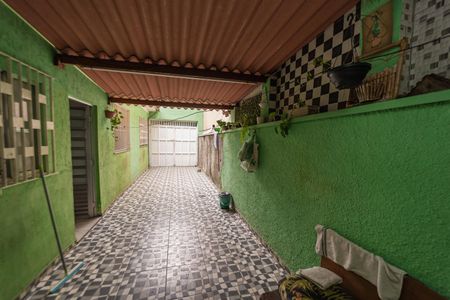Casa à venda com 200m², 3 quartos e 6 vagas Casa à venda com 200m², 3 quartos e 6 vagasGaragem