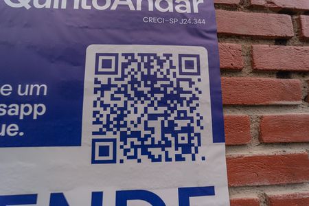 Casa à venda com 200m², 3 quartos e 6 vagas Casa à venda com 200m², 3 quartos e 6 vagas20-03-26 Placa: HBJM-1522