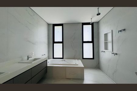 Casa de condomínio à venda com 386m², 4 quartos e 4 vagas Casa de condomínio à venda com 386m², 4 quartos e 4 vagasFoto 24