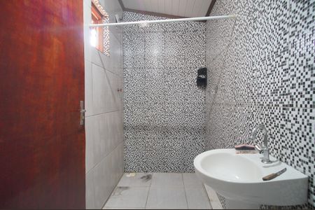 Casa para alugar com 70m², 2 quartos e 1 vagaBanheiro