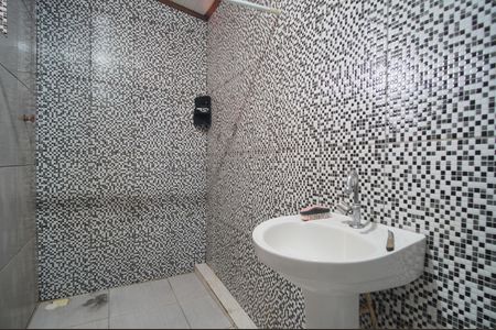 Casa para alugar com 70m², 2 quartos e 1 vagaBanheiro