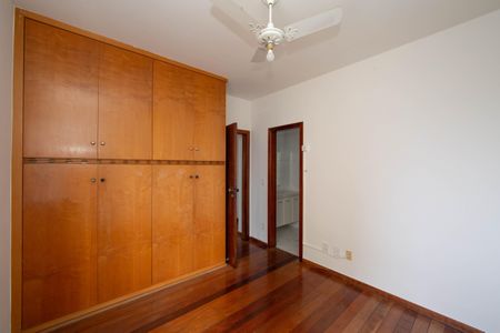 Apartamento para alugar com 101m², 3 quartos e 2 vagas Apartamento para alugar com 101m², 3 quartos e 2 vagasQUARTO3