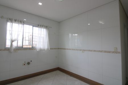 Casa para alugar com 168m², 5 quartos e 2 vagasCozinha 1