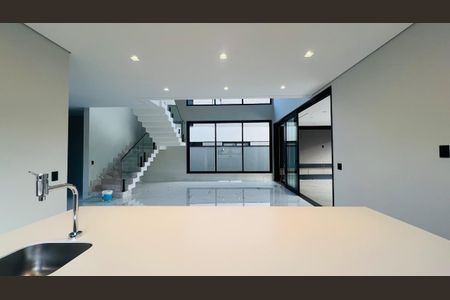 Casa de condomínio à venda com 350m², 4 quartos e 4 vagas Casa de condomínio à venda com 350m², 4 quartos e 4 vagasFoto 11