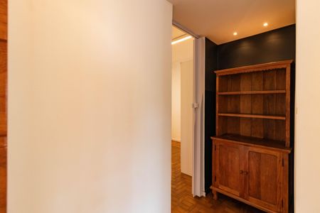 Apartamento para alugar com 79m², 2 quartos e 1 vaga Apartamento para alugar com 79m², 2 quartos e 1 vagaCorredor