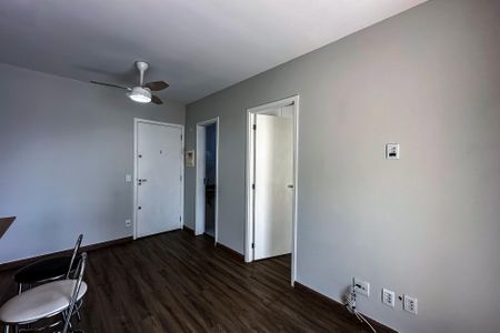 Apartamento à venda com 39m², 1 quarto e 1 vagaSala