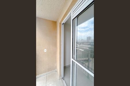 Varanda de apartamento para alugar com 1 quarto, 27m² em Guaiauna, São Paulo