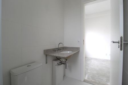 Apartamento para alugar com 163m², 3 quartos e 4 vagasBanheiro da Suíte 1