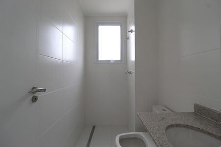 Apartamento para alugar com 163m², 3 quartos e 4 vagasBanheiro da Suíte 1