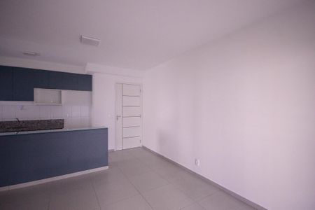 Apartamento para alugar com 53m², 2 quartos e 1 vagaSala 
