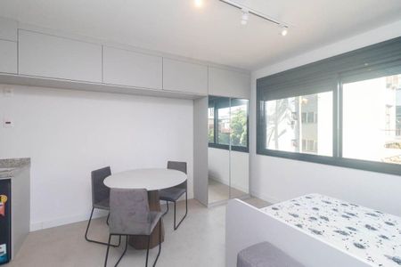Studio  de kitnet/studio para alugar com 1 quarto, 25m² em Mont’Serrat, Porto Alegre