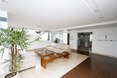 Apartamento para alugar com 76m², 2 quartos e 2 vagasHall de entrada