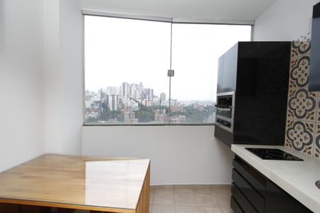 Apartamento para alugar com 76m², 2 quartos e 2 vagasVaranda da Sala