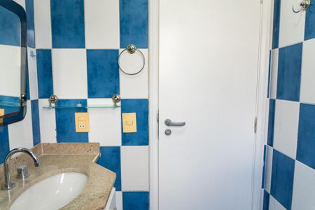 Banheiro da Suíte de apartamento para alugar com 3 quartos, 90m² em Vila Guarani (zona Sul), São Paulo