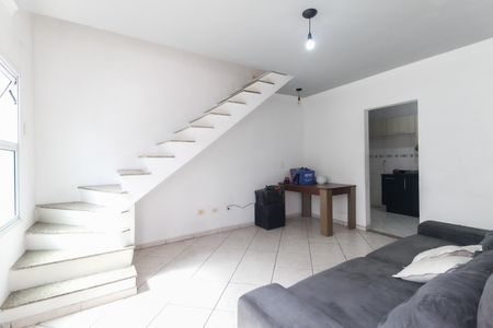 Sala de casa de condomínio à venda com 2 quartos, 67m² em Itaquera, São Paulo