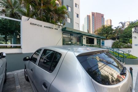 Apartamento para alugar com 88m², 2 quartos e 1 vagaFachada