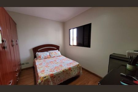 Casa à venda com 3 quartos, 272m² em Vila Nogueira, Diadema
