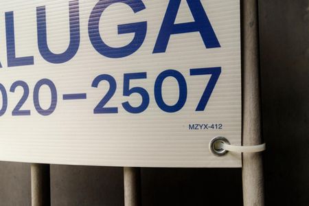 Apartamento para alugar com 55m², 1 quarto e sem vaga Apartamento para alugar com 55m², 1 quarto e sem vagaPlaquinha MZYX-412