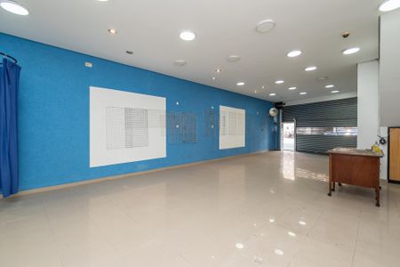Casa à venda com 3 quartos, 300m² em Quarta Parada, São Paulo