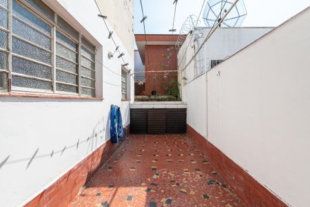 Casa à venda com 3 quartos, 300m² em Quarta Parada, São Paulo