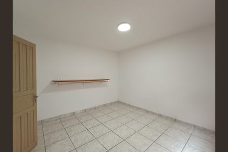 Casa para alugar com 70m², 1 quarto e 1 vaga