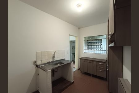 Casa para alugar com 70m², 1 quarto e 1 vaga