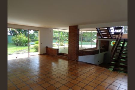Casa à venda com 3 quartos, 840m² em Interlagos, São Paulo
