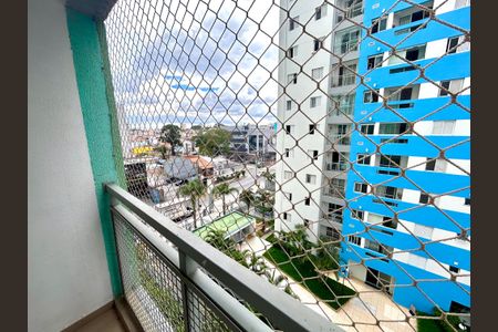 Apartamento à venda com 49m², 2 quartos e 1 vaga Apartamento à venda com 49m², 2 quartos e 1 vagaVaranda da Sala