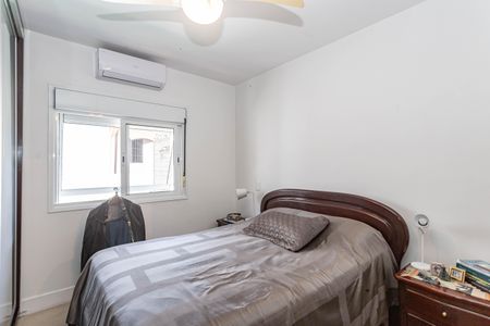 Casa à venda com 3 quartos, 158m² em Jardim Prudência, São Paulo