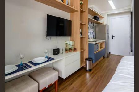 Apartamento à venda com 25m², 1 quarto e sem vaga Apartamento à venda com 25m², 1 quarto e sem vagaSala/Quarto