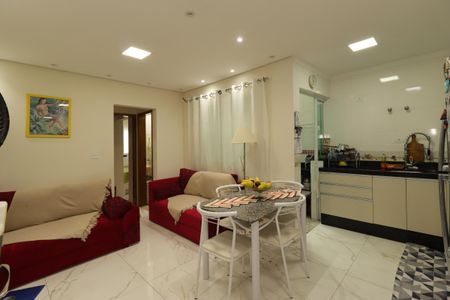 Sala de apartamento para alugar com 2 quartos, 52m² em Vila Camilópolis, Santo André